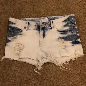 Express distressed Jean shorts